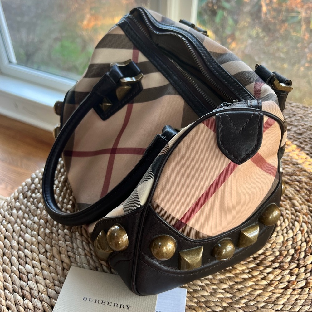 Authentic Burberry Bowling Bag Purse - Picture 7 of 11